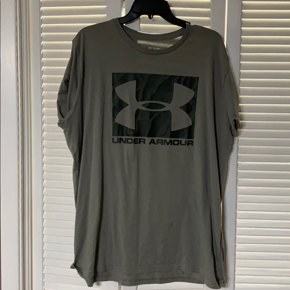 Under Armour t-shirt 2xl